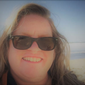 Meet your Posher, Ea